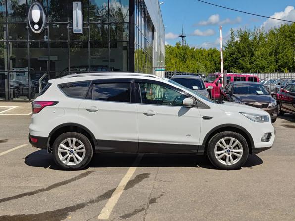 Ford Kuga II Рестайлинг с пробегом 2018 года, цена 1 800 000 рублей, 97380 км, внедорожник, Автокод Объявления