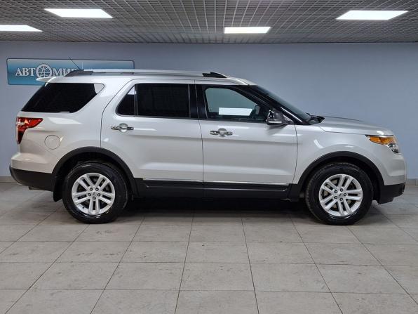 Ford Explorer V с пробегом 2015 года, цена 2 500 000 рублей, 79571 км, внедорожник, Автокод Объявления