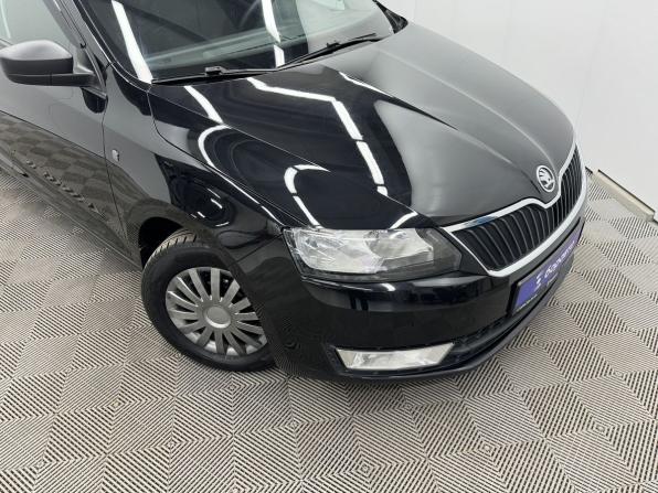 Skoda Rapid I с пробегом 2015 года, цена 897 000 рублей, 120943 км, лифтбек, Автокод Объявления