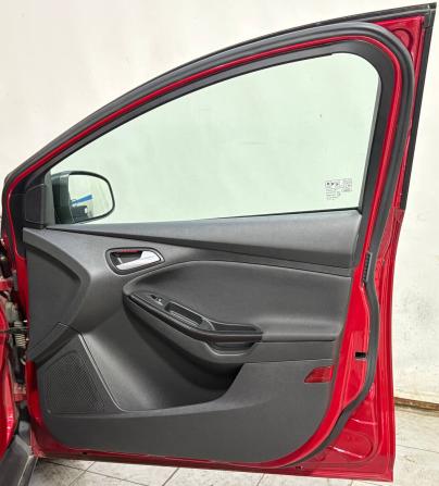 Ford Focus III Рестайлинг с пробегом 2018 года, цена 1 040 000 рублей, 174380 км, седан, Автокод Объявления