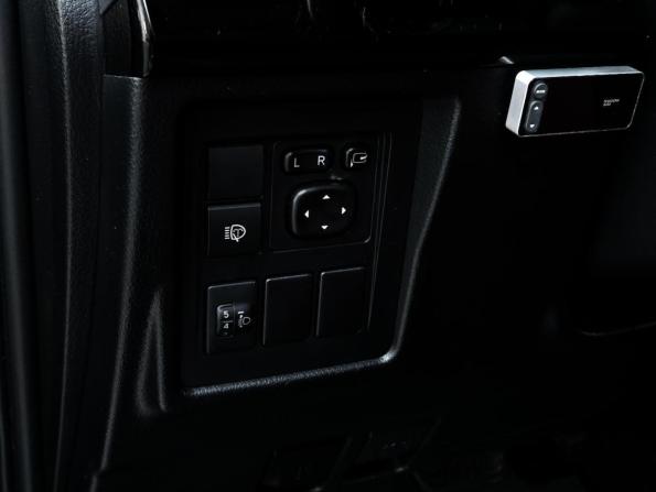 Toyota Land Cruiser Prado 150 Series Рестайлинг 2 с пробегом 2018 года, цена 4 450 000 рублей, 91594 км, внедорожник, Автокод Объявления