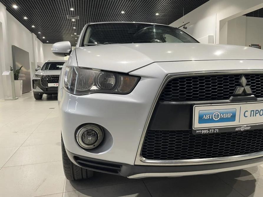 Mitsubishi Outlander II Рестайлинг Москва  - изображение 8