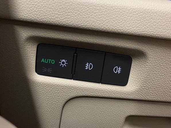 Skoda Octavia IV (A8) с пробегом 2021 года, цена 2 252 000 рублей, 160661 км, лифтбек, Автокод Объявления