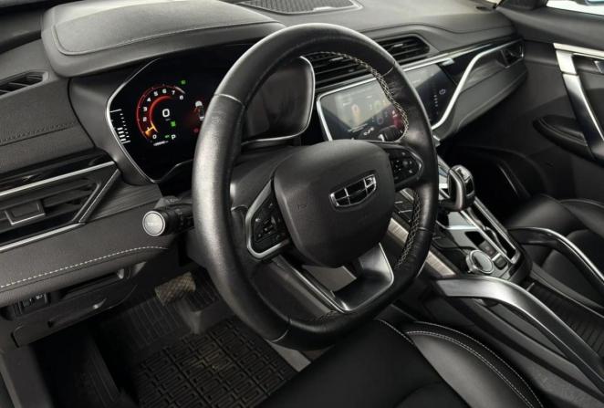 Geely Atlas Pro с пробегом 2021 года, цена 1 795 000 рублей, 125936 км, внедорожник, Автокод Объявления