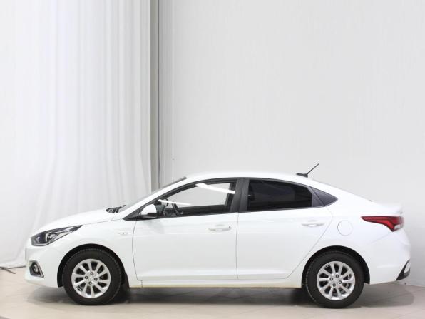 Hyundai Solaris II с пробегом 2019 года, цена 1 348 000 рублей, 133955 км, седан, Автокод Объявления