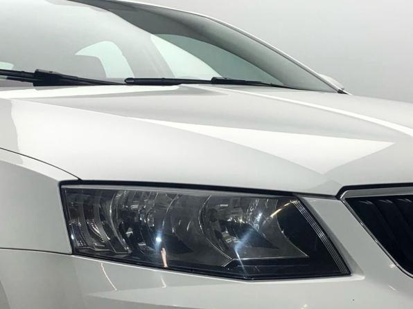 Skoda Octavia III (A7) с пробегом 2013 года, цена 949 000 рублей, 146058 км, лифтбек, Автокод Объявления