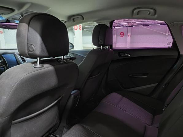 Opel Astra J Рестайлинг с пробегом 2012 года, цена 759 000 рублей, 226576 км, седан, Автокод Объявления