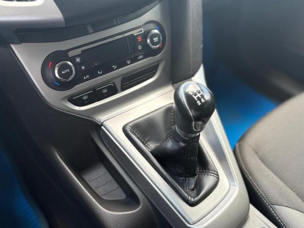 Ford Focus III с пробегом 2012 года, цена 619 000 рублей, 248582 км, седан, Автокод Объявления
