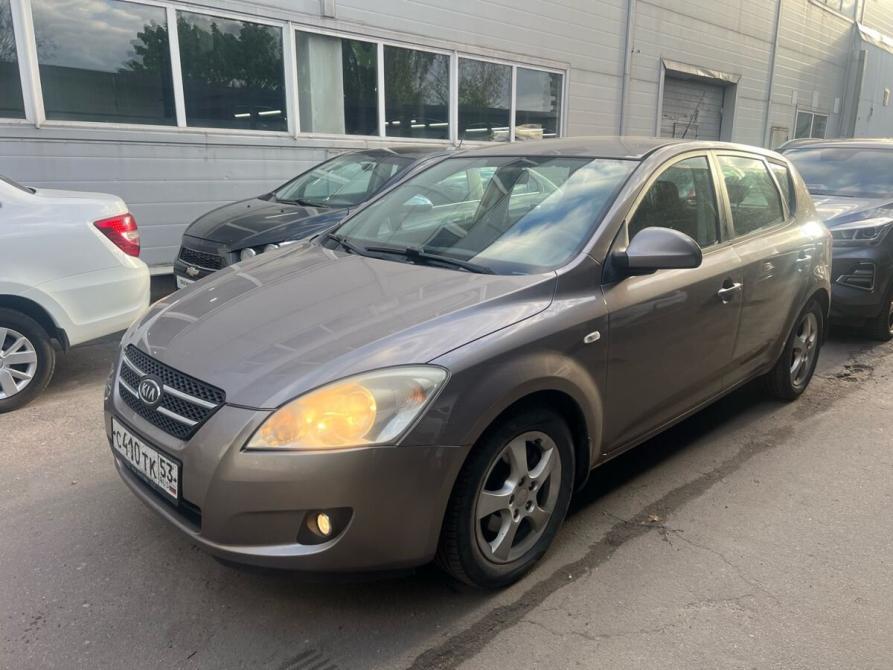 Kia Ceed I Санкт-Петербург  - изображение 1