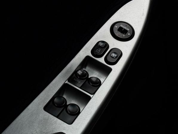 Hyundai Solaris I с пробегом 2011 года, цена 719 000 рублей, 174133 км, седан, Автокод Объявления