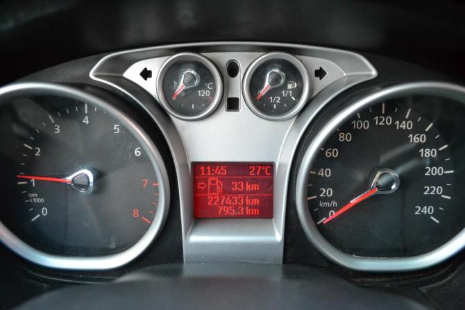 Ford Focus II Рестайлинг с пробегом 2008 года, цена 550 000 рублей, 226000 км, хэтчбек, Автокод Объявления