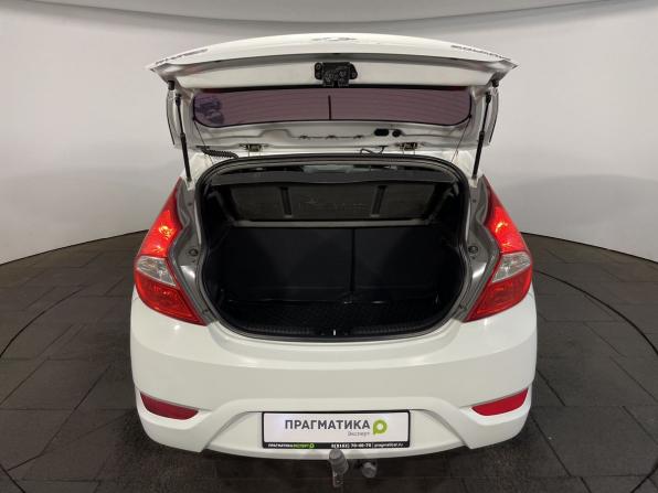 Hyundai Solaris I с пробегом 2013 года, цена 719 900 рублей, 202000 км, хэтчбек, Автокод Объявления