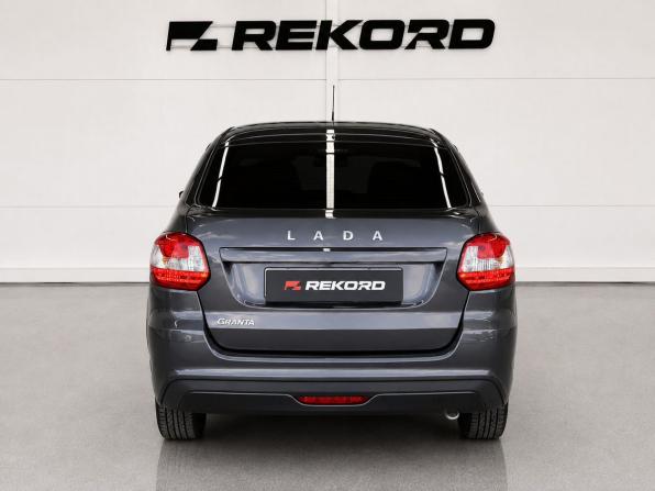 Lada (ВАЗ) Granta I Рестайлинг с пробегом 2022 года, цена 750 000 рублей, 43210 км, лифтбек, Автокод Объявления