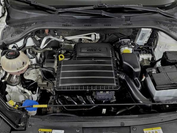 Volkswagen Polo VI с пробегом 2020 года, цена 1 365 000 рублей, 121185 км, лифтбек, Автокод Объявления