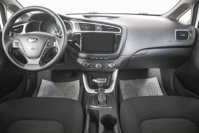 Kia Ceed II Рестайлинг с пробегом 2016 года, цена 899 000 рублей, 270000 км, хэтчбек, Автокод Объявления