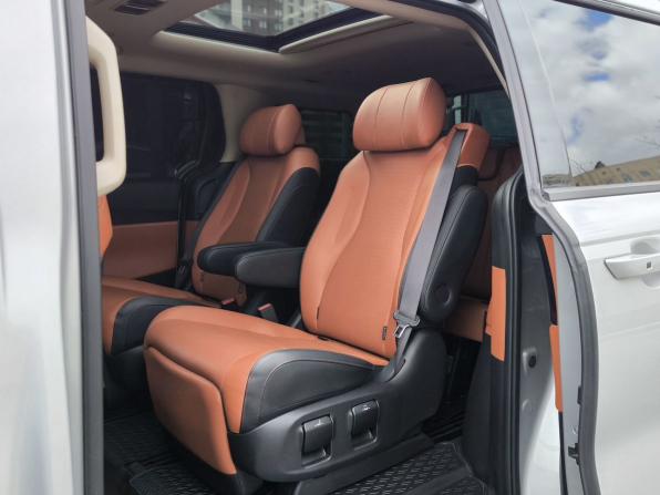 Kia Carnival IV с пробегом 2021 года, цена 4 850 000 рублей, 85000 км, минивэн, Автокод Объявления