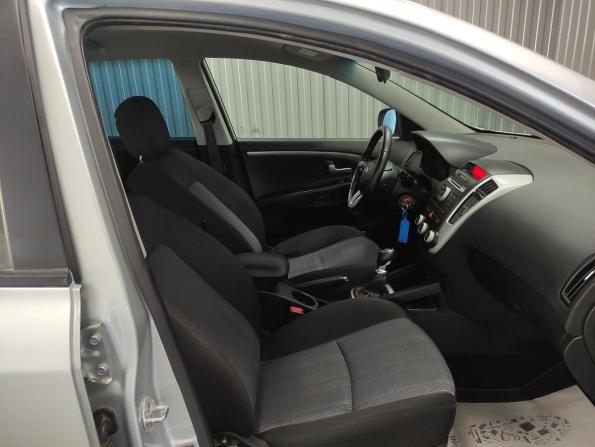 Kia Ceed I Рестайлинг с пробегом 2010 года, цена 530 000 рублей, 309397 км, хэтчбек, Автокод Объявления