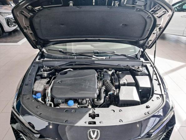Changan UNI-V I с пробегом 2024 года, цена 2 399 000 рублей, 53215 км, лифтбек, Автокод Объявления