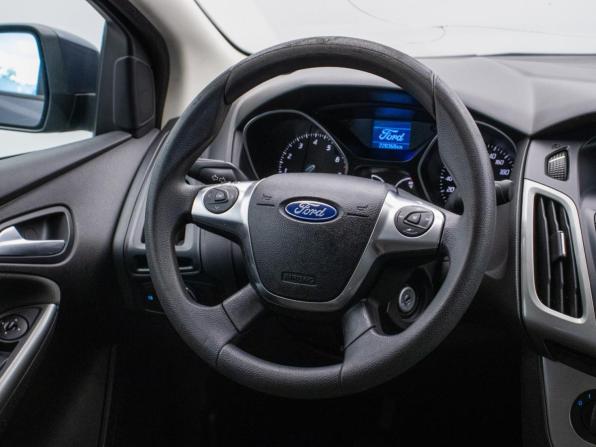Ford Focus III с пробегом 2011 года, цена 580 000 рублей, 220359 км, седан, Автокод Объявления
