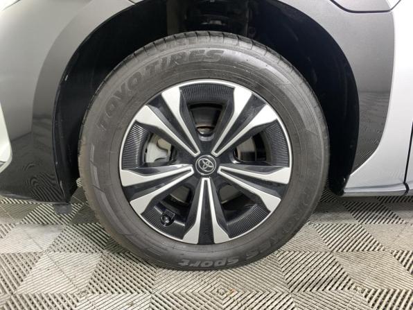 Toyota bZ4X I с пробегом 2022 года, цена 3 190 000 рублей, 33700 км, внедорожник, Автокод Объявления