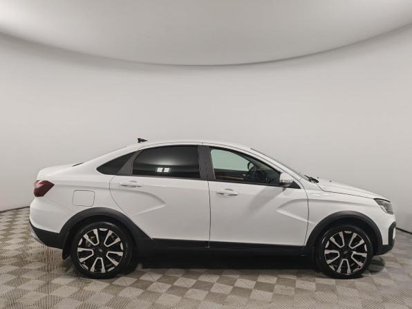Lada (ВАЗ) Vesta I Рестайлинг (NG) с пробегом 2023 года, цена 1 335 000 рублей, 25000 км, седан, Автокод Объявления