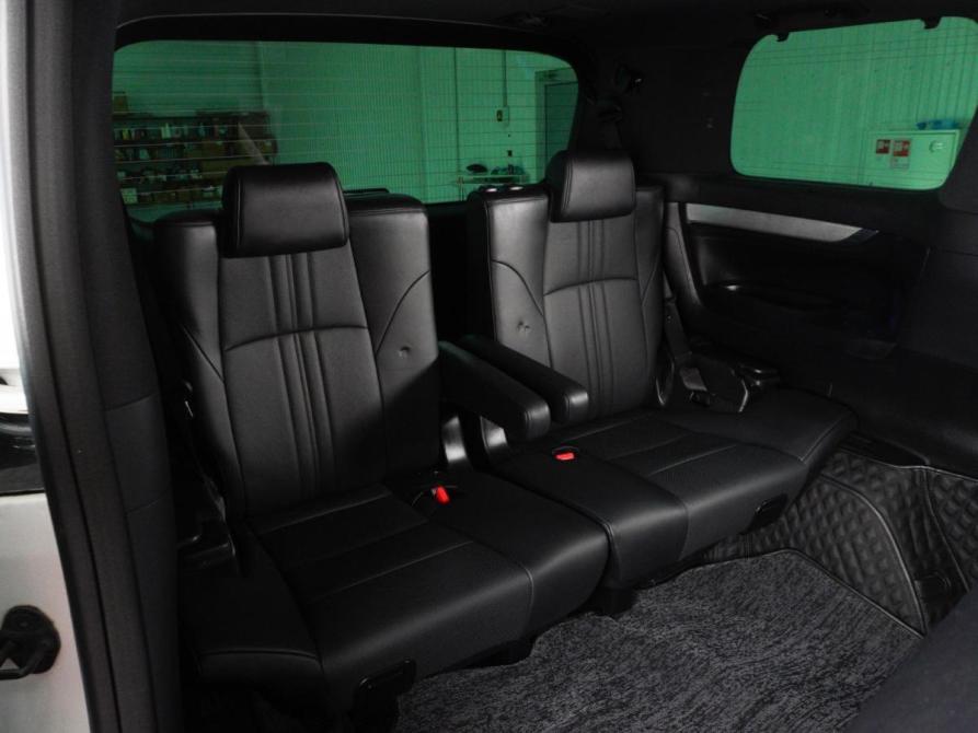 Toyota Vellfire II Рестайлинг Минеральные Воды  - изображение 12