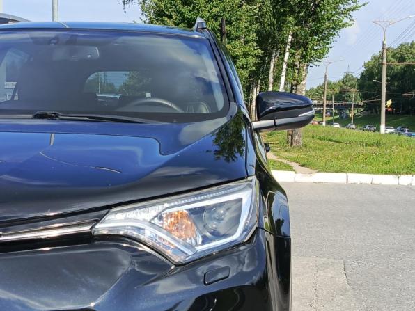 Toyota RAV4 IV (XA40) Рестайлинг с пробегом 2016 года, цена 1 800 000 рублей, 188031 км, внедорожник, Автокод Объявления