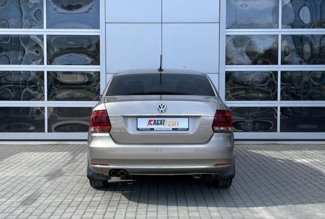 Volkswagen Polo V Рестайлинг с пробегом 2017 года, цена 1 300 000 рублей, 164907 км, седан, Автокод Объявления