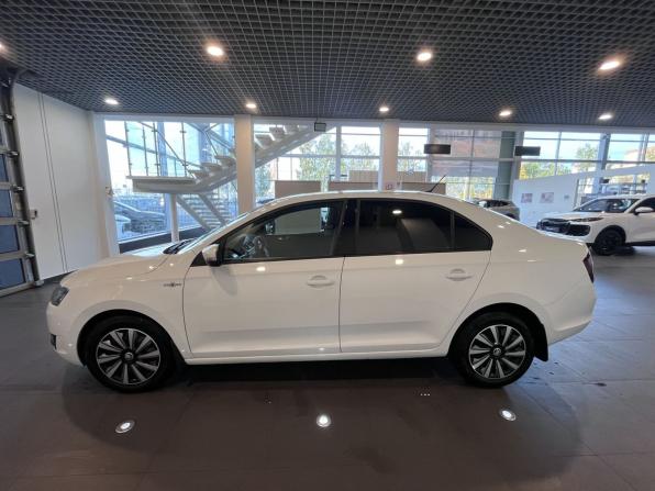 Skoda Rapid I Рестайлинг с пробегом 2019 года, цена 1 220 000 рублей, 174644 км, лифтбек, Автокод Объявления