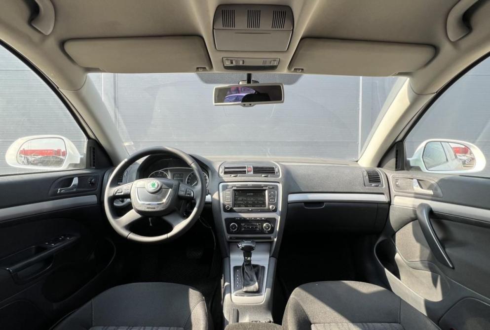 Skoda Octavia II (A5) Рестайлинг Красноярск  - изображение 13