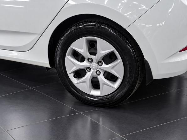 Hyundai Solaris I с пробегом 2014 года, цена 1 019 900 рублей, 111500 км, хэтчбек, Автокод Объявления