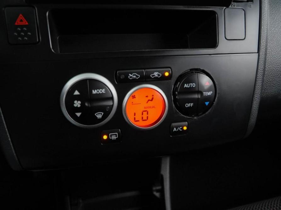 Nissan Tiida I Рестайлинг Москва  - изображение 14