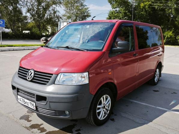 Volkswagen Transporter T5 с пробегом 2003 года, цена 700 000 рублей, 204426 км, минивэн, Автокод Объявления