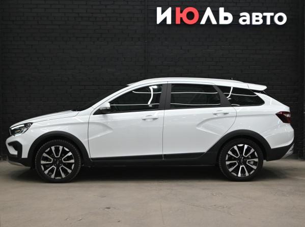 Lada (ВАЗ) Vesta I Рестайлинг (NG) с пробегом 2024 года, цена 1 590 000 рублей, 10000 км, универсал, Автокод Объявления