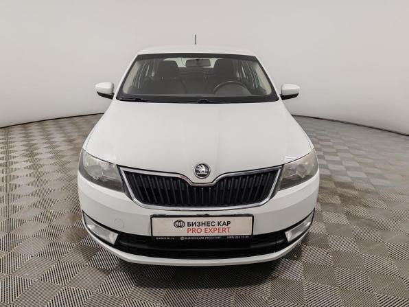 Skoda Rapid I с пробегом 2015 года, цена 755 000 рублей, 197721 км, лифтбек, Автокод Объявления