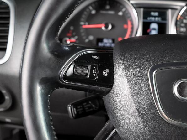 Audi Q7 I (4L) Рестайлинг с пробегом 2015 года, цена 2 300 000 рублей, 161708 км, внедорожник, Автокод Объявления