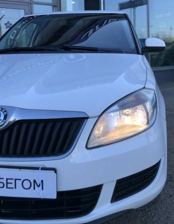 Skoda Fabia II Рестайлинг с пробегом 2012 года, цена 407 600 рублей, 189408 км, хэтчбек, Автокод Объявления