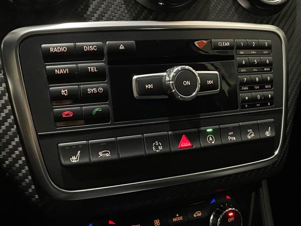Mercedes-Benz GLA I (X156) с пробегом 2015 года, цена 1 930 000 рублей, 137878 км, внедорожник, Автокод Объявления