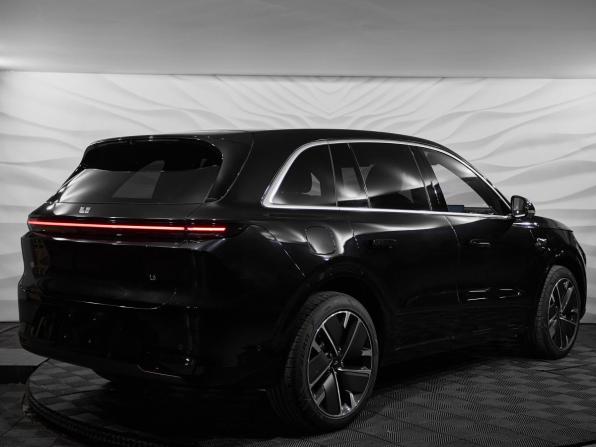 Новый Li Auto (Lixiang) L6 2025 года, цена 7 962 000 рублей, внедорожник, Автокод Объявления