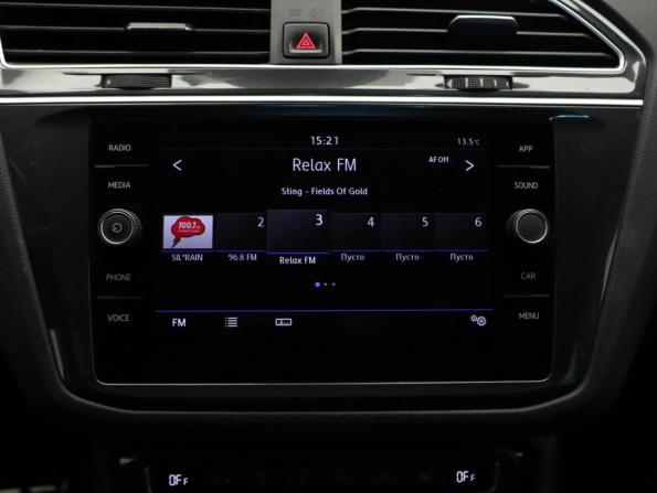 Volkswagen Tiguan II с пробегом 2019 года, цена 2 215 000 рублей, 117556 км, внедорожник, Автокод Объявления