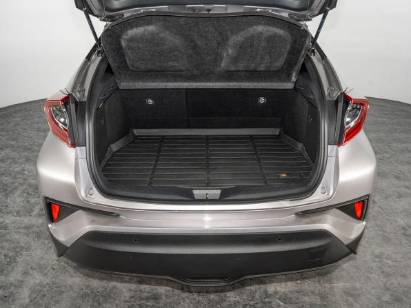 Toyota C-HR I с пробегом 2018 года, цена 1 845 000 рублей, 45406 км, внедорожник, Автокод Объявления