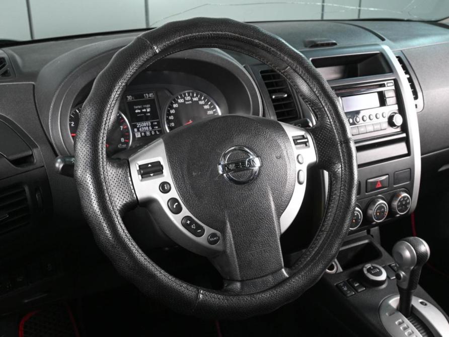 Nissan X-Trail II Рестайлинг Ростов-на-Дону  - изображение 13