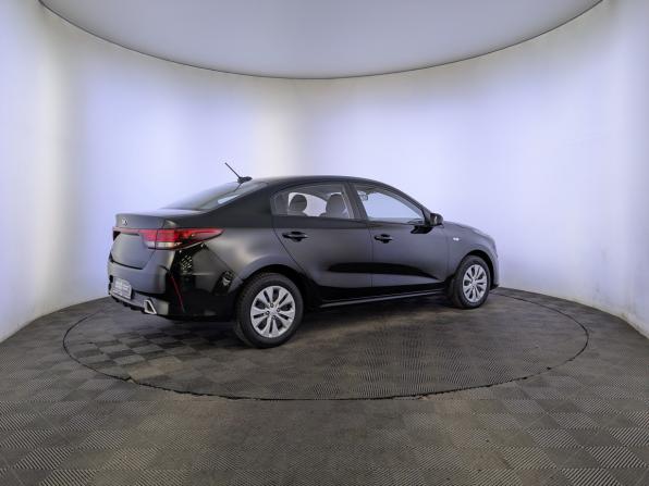 Kia Rio IV Рестайлинг с пробегом 2020 года, цена 1 700 000 рублей, 31915 км, седан, Автокод Объявления