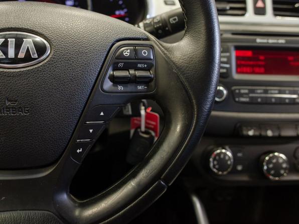 Kia Ceed II с пробегом 2012 года, цена 899 000 рублей, 198904 км, хэтчбек, Автокод Объявления