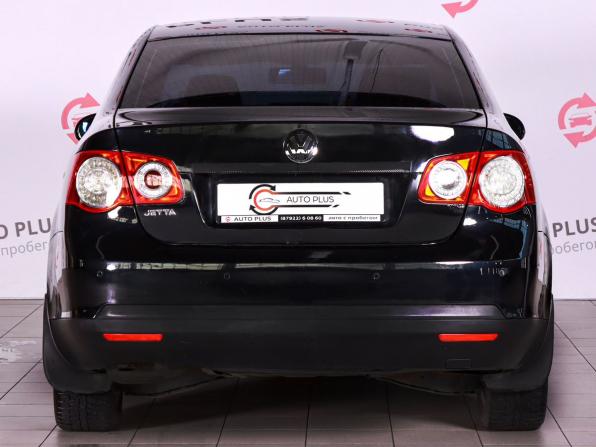 Volkswagen Jetta V с пробегом 2010 года, цена 580 000 рублей, 241000 км, седан, Автокод Объявления