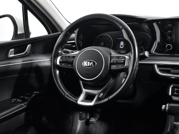 Kia K5 III с пробегом 2020 года, цена 1 525 000 рублей, 264974 км, седан, Автокод Объявления