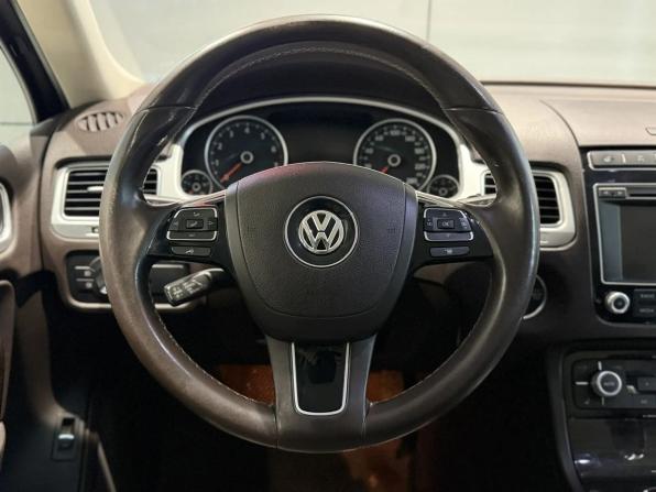 Volkswagen Touareg II Рестайлинг с пробегом 2016 года, цена 2 980 000 рублей, 161000 км, внедорожник, Автокод Объявления