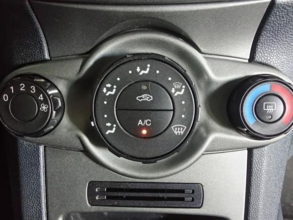 Ford Fiesta Mk6 с пробегом 2008 года, цена 349 000 рублей, 157582 км, хэтчбек, Автокод Объявления