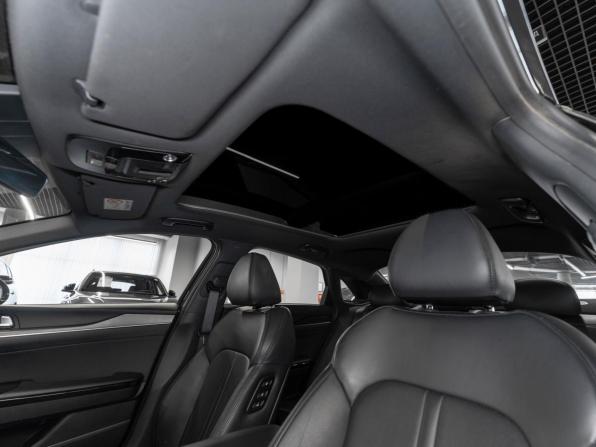 Kia K5 III с пробегом 2021 года, цена 2 490 000 рублей, 157246 км, седан, Автокод Объявления