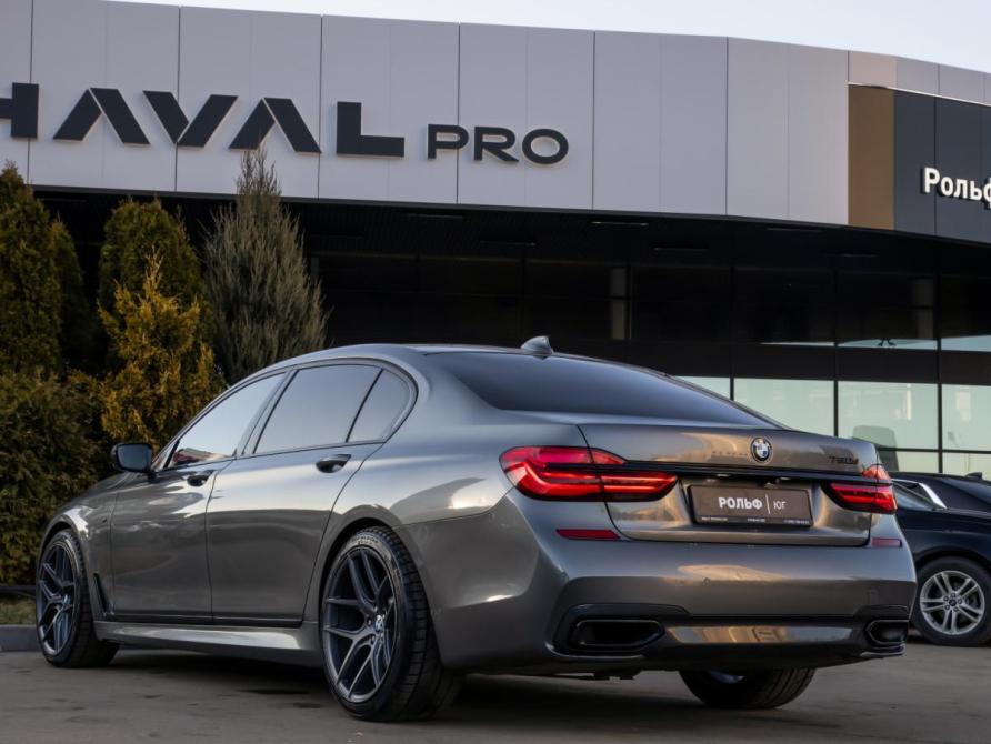 BMW 7 серии VI (G11/G12) Москва  - изображение 5